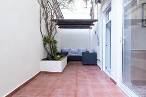 Clero Flat Suite by Invalencia