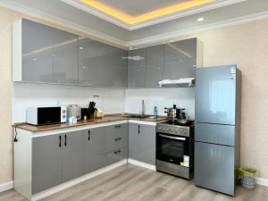 27 Prime Location 2BR Apartment
