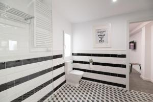 Marques Flat-Cabanyal Apartment by Invalencia