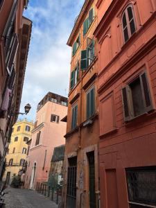 The Yellow Nest - Apartment Suite in Trastevere