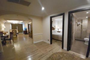 Spacious Serviced Apartment in Central Pattaya