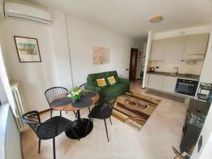 Bilocale con Terrazzo e BOX AUTO su Richiesta