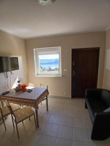 Tęczowe Wzgórze Bieszczady 887 - 507 - 298