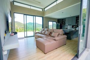Jenita Valley Swimming Pool Villa Pakchong