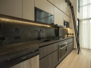 Urban 2br Apt in Central Area
