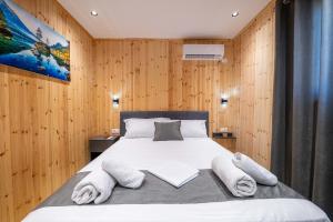 Savel House