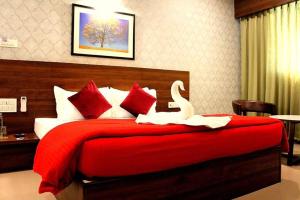 Mastiff Hotel Chinchwad by OTHPL