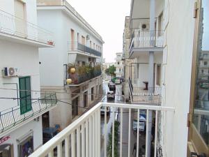 Eleonora, Ampio Appartamento in Centro e 350 m dalla Spiaggia