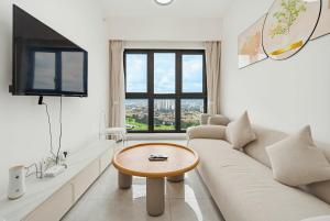 Agile Residence Bukit Bintang, TRX by Isabella