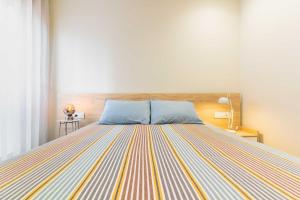 Brand new and stylish 1 bdr apt by Invalencia