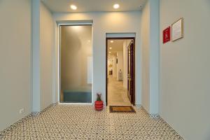 Teruel Flat by Invalencia