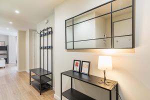 Brand new and stylish 1 bdr apt by Invalencia