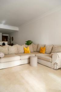 San Pedro Beach Prime location Ground Floor Beach on Your Doorstep