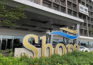Urban Sanctuary at Shore near MOA