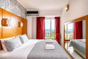 City Life Port Hotel