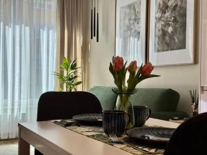 Urban Nest - City Center - AC - Sienna 65