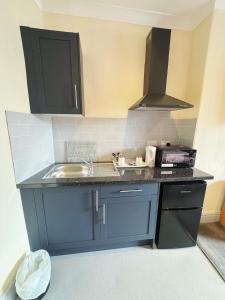 Seaside Studio Apartment 9 near Llandudno Pier Great Orme 2nd floor