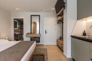 Ionian Sol Studio Cozy Stay by the Sea by PikHost