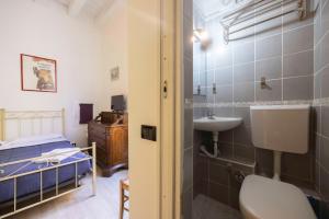 Nel Cuore di Bologna A, Bologna by Short Holidays