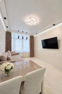 45 Pearl 1-bedrooms Apartment Sea View 13th floor