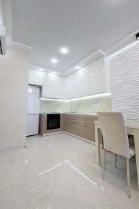 45 Pearl 1-bedrooms Apartment Sea View 13th floor