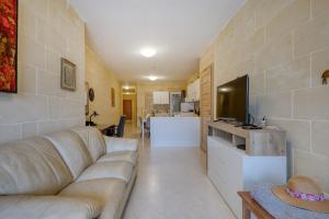 Offshore Marsalforn Budget Room for Divers & Travelers