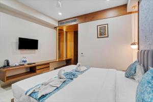 Hotel Ocean Breeze, Bhopal