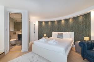 Modern Split-Level flat South Kensington London - Pass the Keys