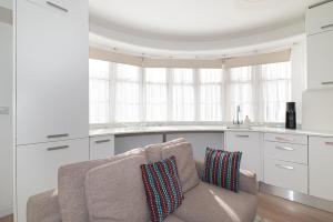 Modern Split-Level flat South Kensington London - Pass the Keys