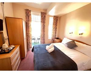 Cambria Hotel