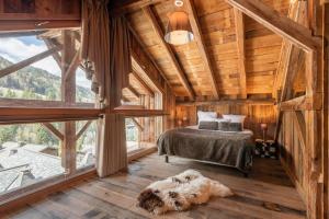 Chalet de Claude in Morzine - by EMERALD STAY