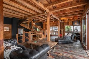 Chalet de Claude in Morzine - by EMERALD STAY