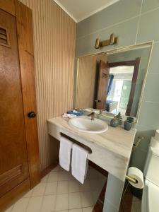 Beachfront 2 bedroom apartment