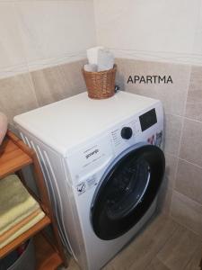 Apartma in soba pri Bregarju