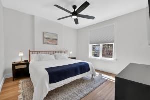 Warm & Stylish 3BR with Private Yard - Tower Grove