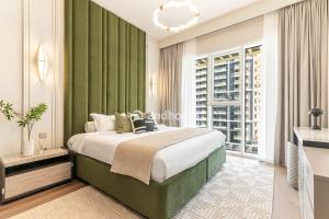 Luxury 1BR with Stunning Marina Views Grand Bleu 2 - 401