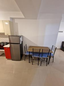 Dianas Cozy 30 Studio