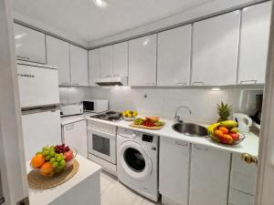 Nautic1-Apartamento renovado con AA y parking