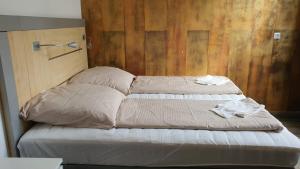 Hotel Moji 5 Solingen