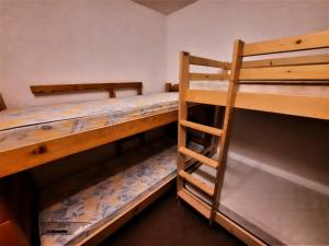 Résidence Charmette - Appartement 5 personnes ski aux pieds aux Ménuires MAE-4974
