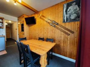 Résidence Charmette - Appartement 5 personnes ski aux pieds aux Ménuires MAE-4974