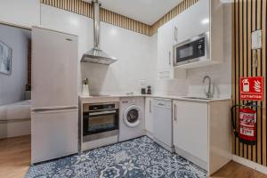 Cozy 2BD apartment - Sol city center