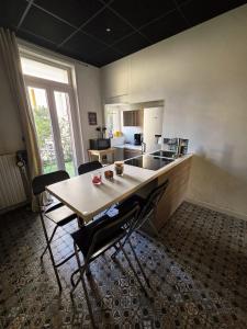 F3 centre ville Clermont proche Tram jardin Lecoq