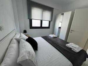 Erato 9-4 Apartment Pool Access