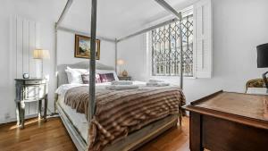 The Best Knightsbridge Location