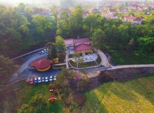 Restoran i Bazeni Mosin Gaj