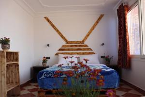 THE ARTIST Hostel Surf & Art