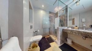 Villa Al Maaden, 2 Suites with Pool, Golf Course