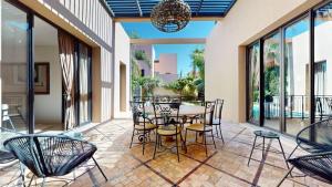 Villa Al Maaden, 2 Suites with Pool, Golf Course