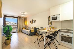 As de Casas - Valdes Center 9 - Los Cristianos